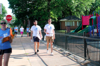 Gavin Schiffres walking